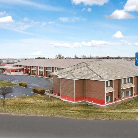 Baymont By Wyndham Moses Lake Exterior photo